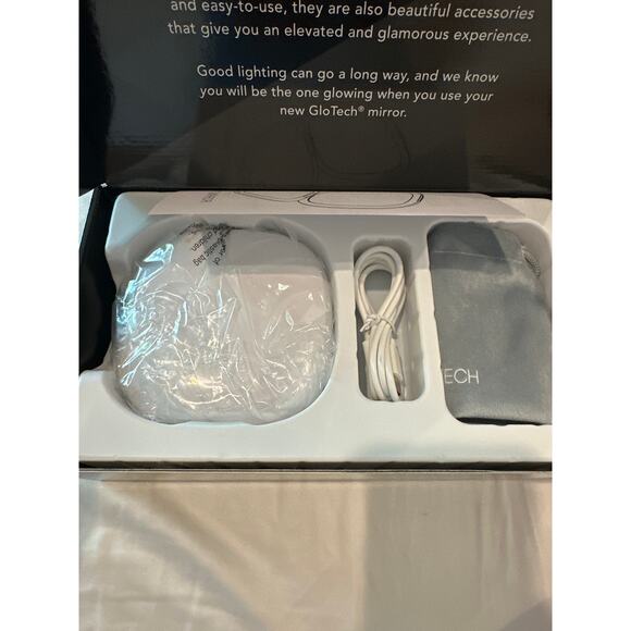 Glo Tech LED Compact Mirror, White - Picture 5 of 8